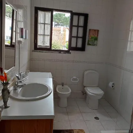 Dom wakacyjny Lemos Family House Nazaré