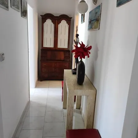 Lemos Family House Nazaré