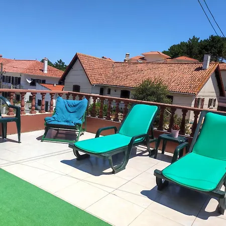 Dom wakacyjny Lemos Family House Nazaré