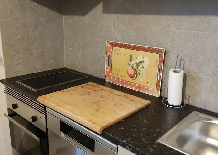 Lemos Family House نازاريه