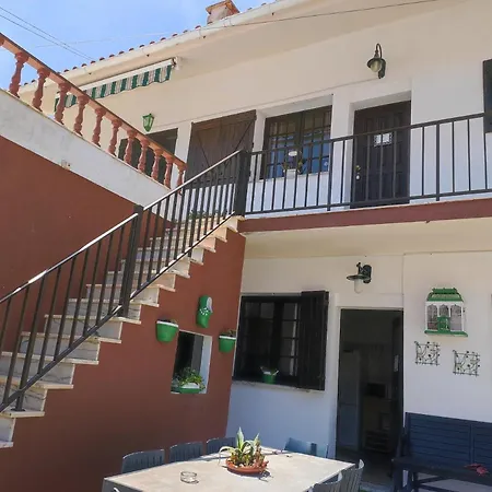 Lemos Family House Nazaré