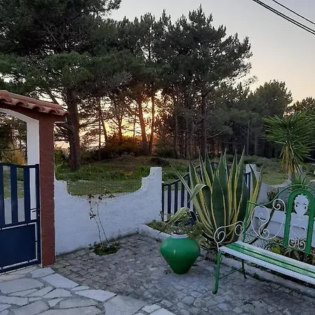 Lemos Family House Ferienhaus