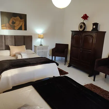 Lemos Family House *