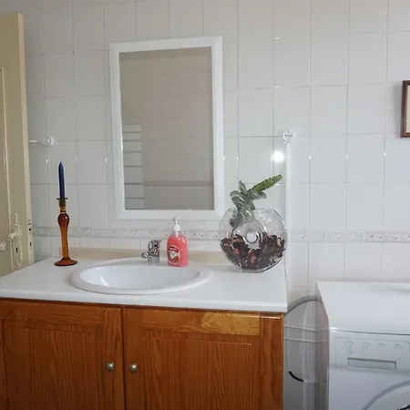 Lemos Family House *